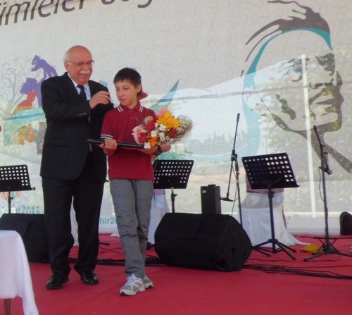 “Yunus Emre ve İnsan Sevgisi” Yarışması