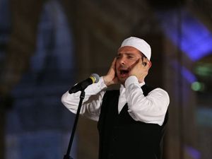85 yıl sonra Ayasofya'da ilk ezan