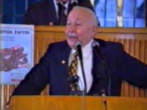 Erbakan Hoca'nın Atatürk'le ilgili sözlerine şaşıracaksınız