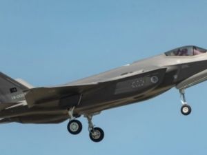 Türk F-35 savaş uçağının ilk görüntüleri